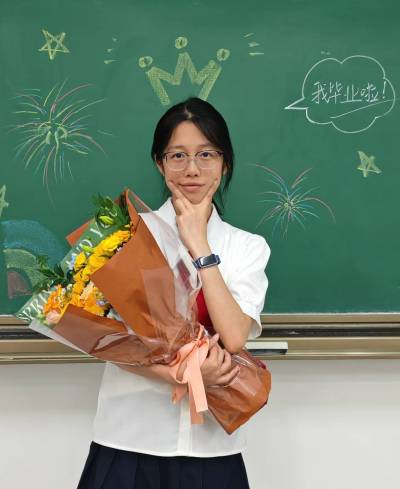 YanLiu Wu - 副本.jpg YanLiu Wu - 副本.jpg